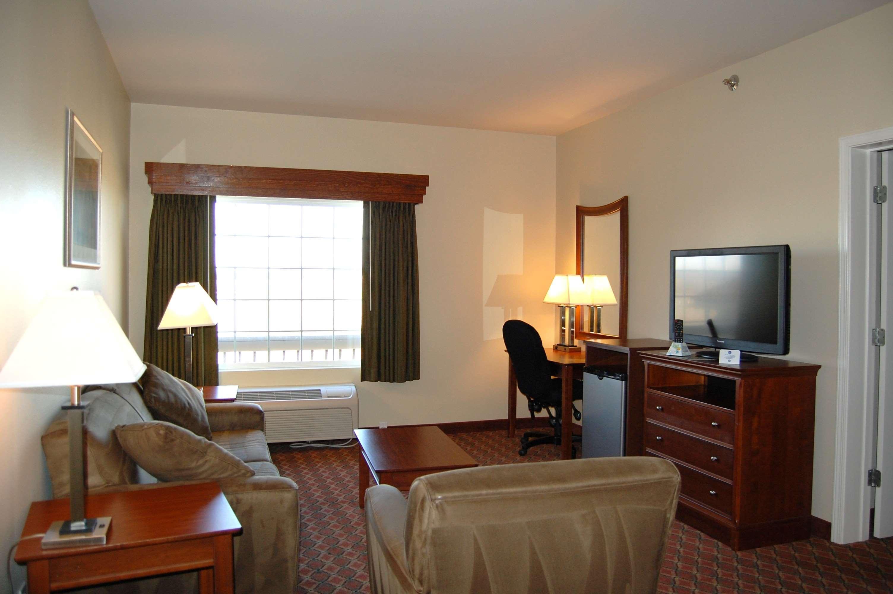 Best Western Plus Midamerica Hotel Mascoutah Εξωτερικό φωτογραφία